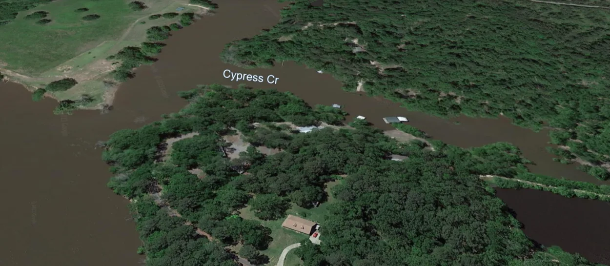 2D view of Phil Robertsons house on Google Earth