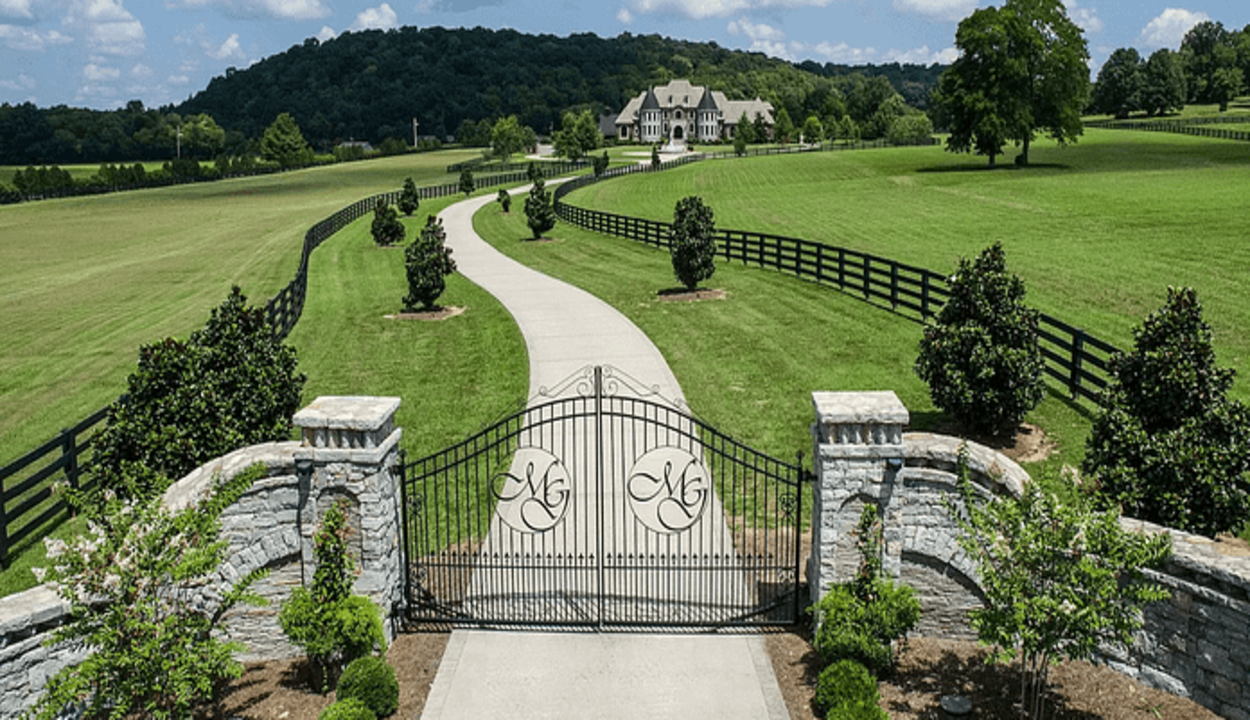 Gorgeous 20-acre Property In Franklin, Tennessee (Google Earth)