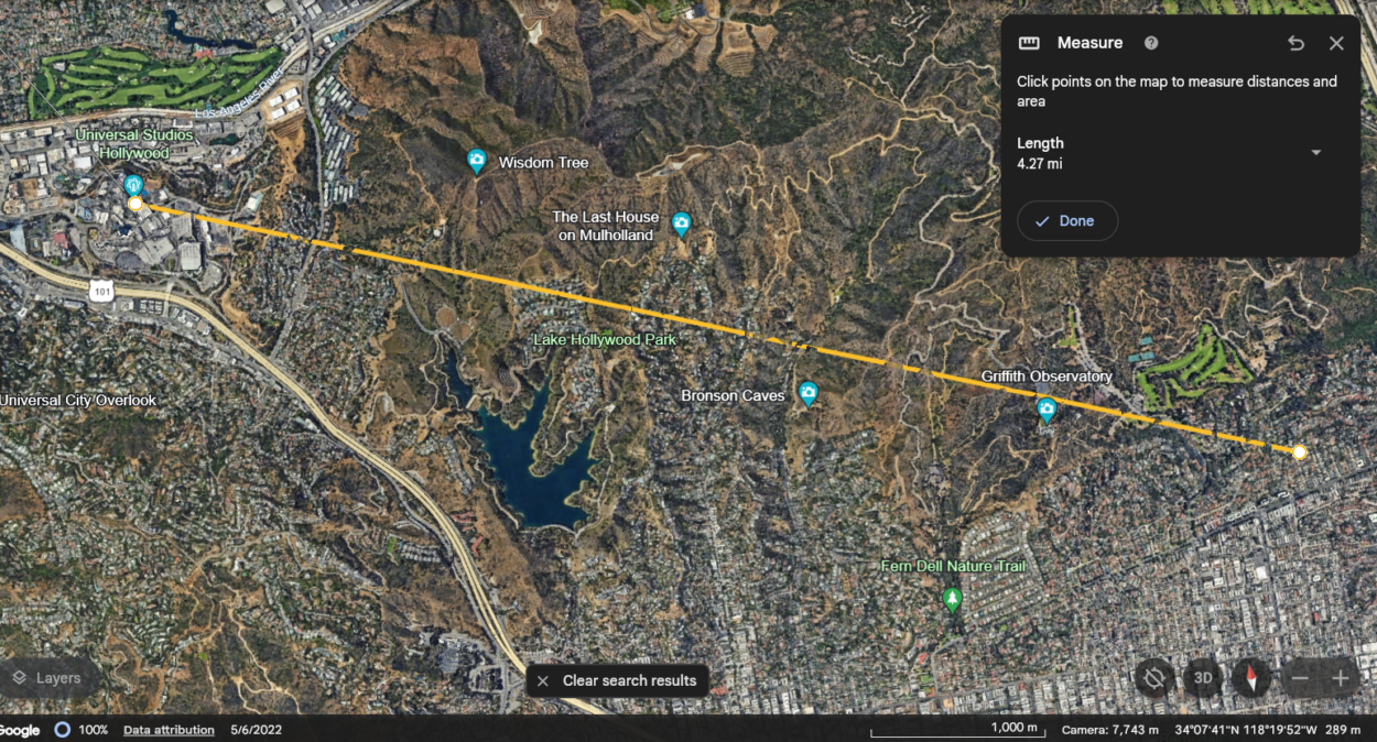 Universal Hollywood Studios distance from Vanessa Hudgen's house