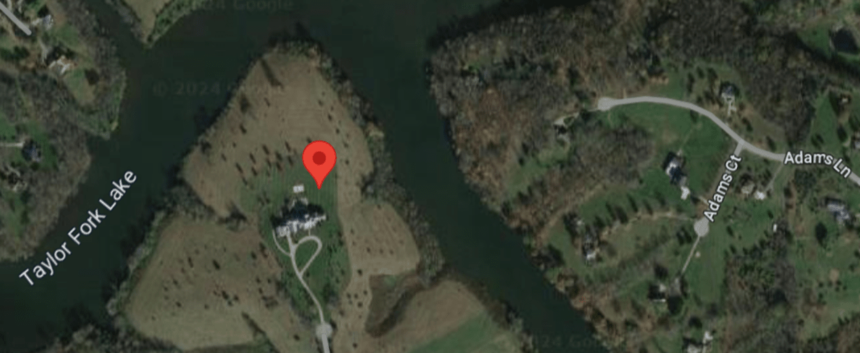 19 Acres Waterfront Home In Richmond, Kentucky (Excitedly Unveiling)